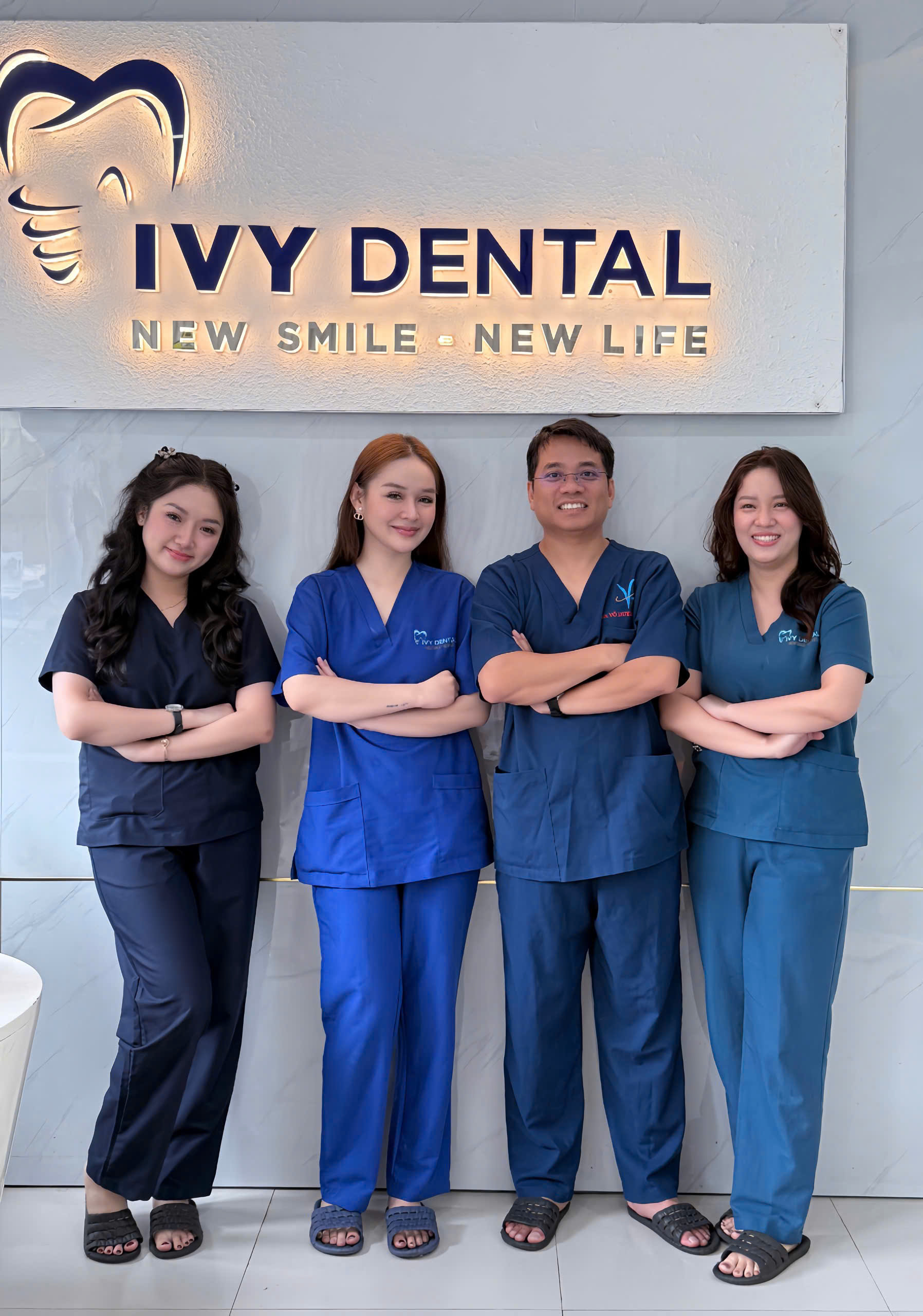 Bác sĩ Võ Duy Khánh và đội ngũ Nha khoa Ivy